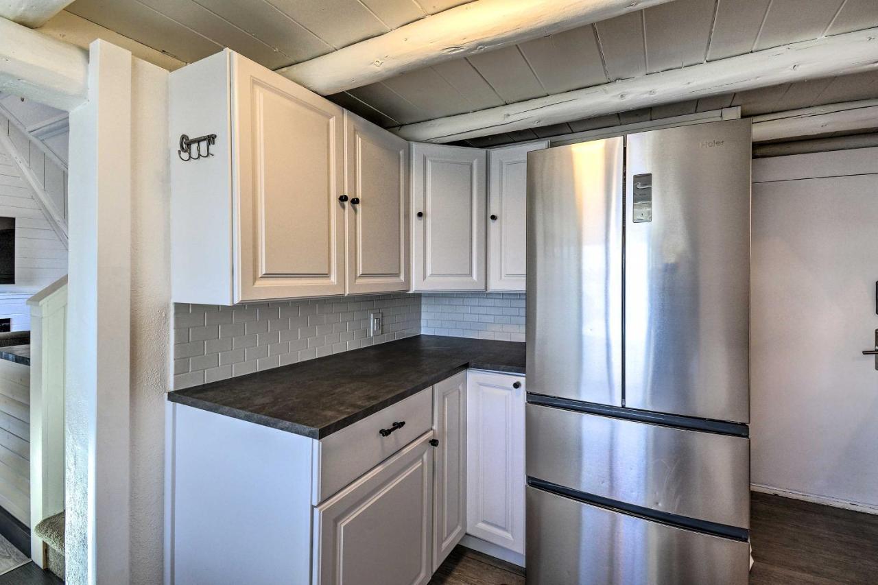 Puget Sound Cabin With Hot Tub And Water Views! Bremerton Ngoại thất bức ảnh